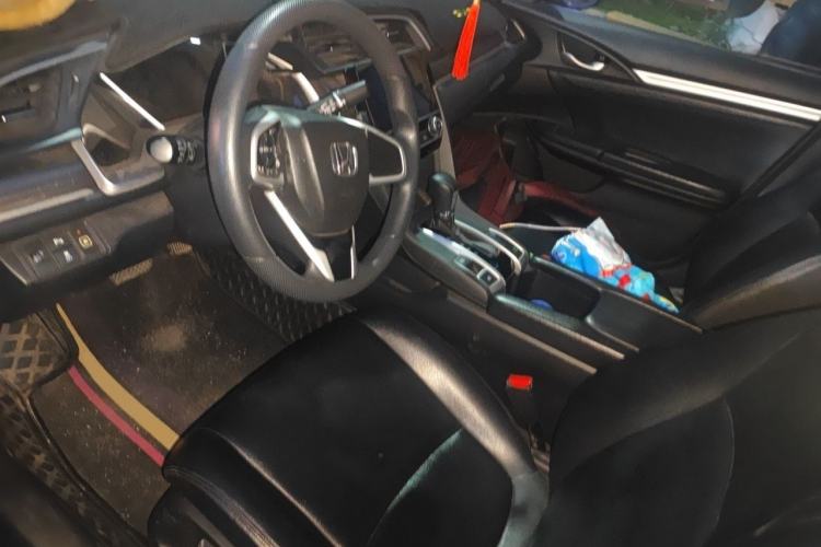 Used Honda Civic 2019 220TURBO CVT Dynamic Edition China VI Left Front Seat