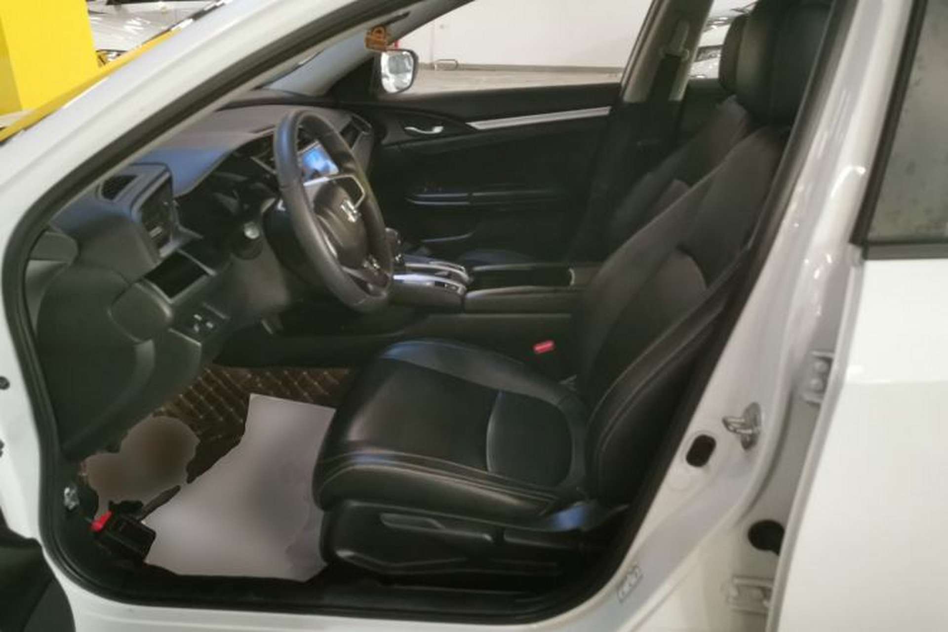 Used Honda Civic 2019 180TURBO CVT Shangyue Edition China VI Emission Standard Left Front Seat