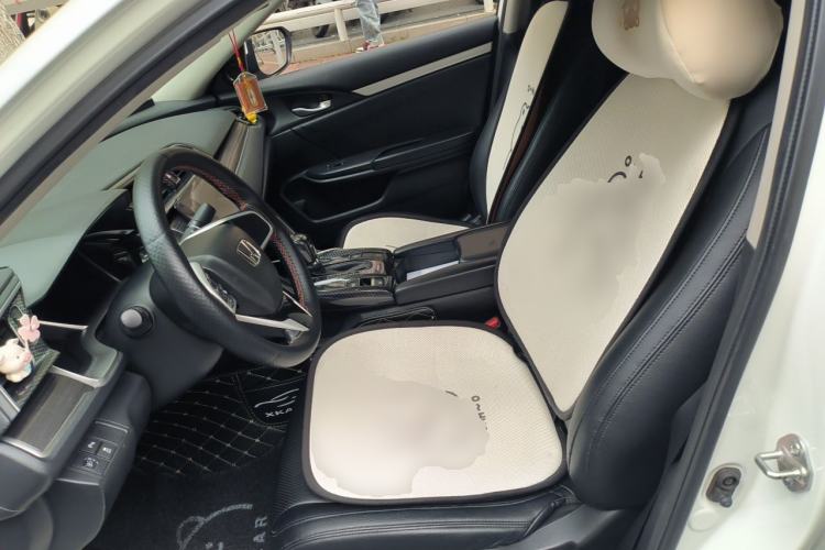 Used Honda Civic 2019 220TURBO CVT Dynamic Edition China VI Emission Standard Left Front Seat