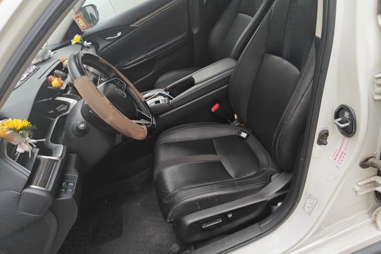 Used Honda Civic 2019 220TURBO CVT Ignition Edition China V Emission Standard Left Front Seat