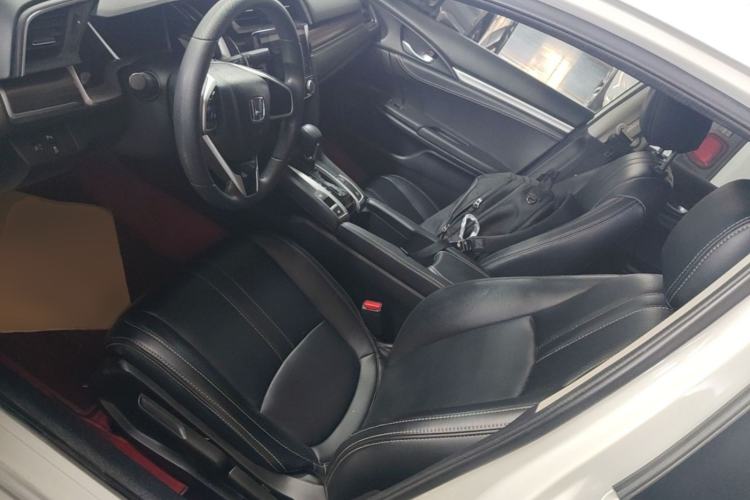 Used Honda Civic 2019 220TURBO CVT Dynamic Edition China V Emission Standard Left Front Seat
