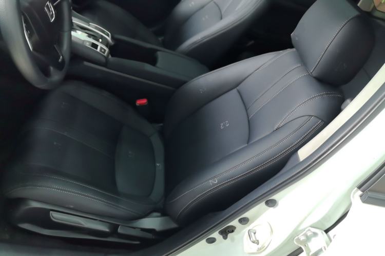 Used Honda Civic 2019 180TURBO CVT Shangdong Edition China VI Left Front Seat