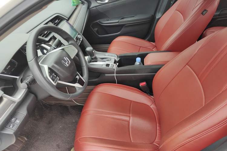 Used Honda Civic 2019 220TURBO CVT Dynamic Edition China V Left Front Seat