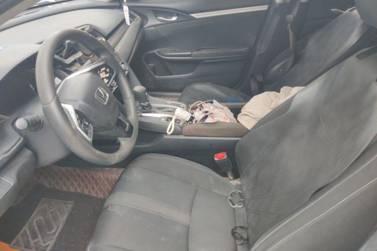 Used Honda Civic 2019 180TURBO CVT Shangdong Edition China V Left Front Seat