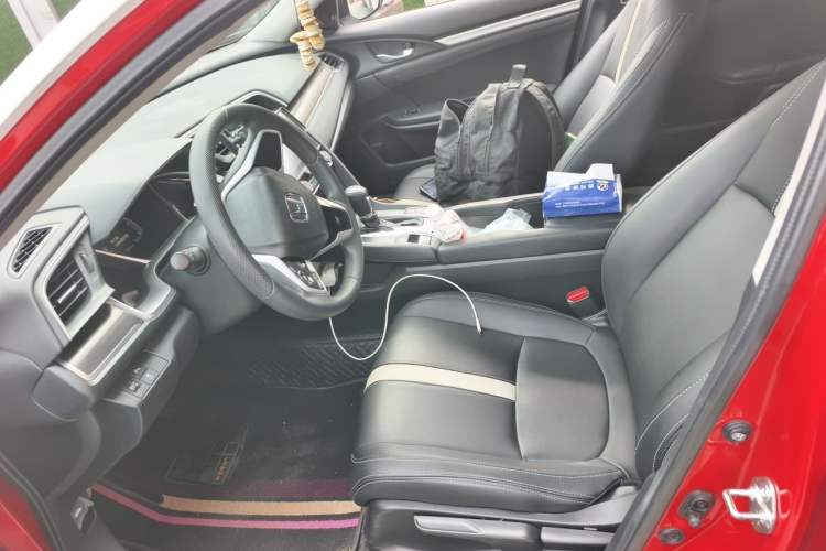 Used Honda Civic 2019 220TURBO CVT Dynamic Edition China VI Left Front Seat