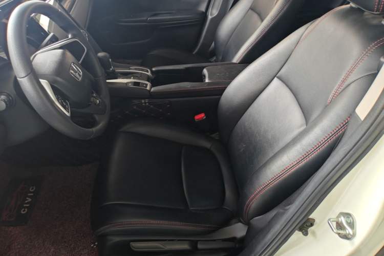 Used Honda Civic 2019 180TURBO CVT Shangyue Edition China VI Emission Standard Left Front Seat