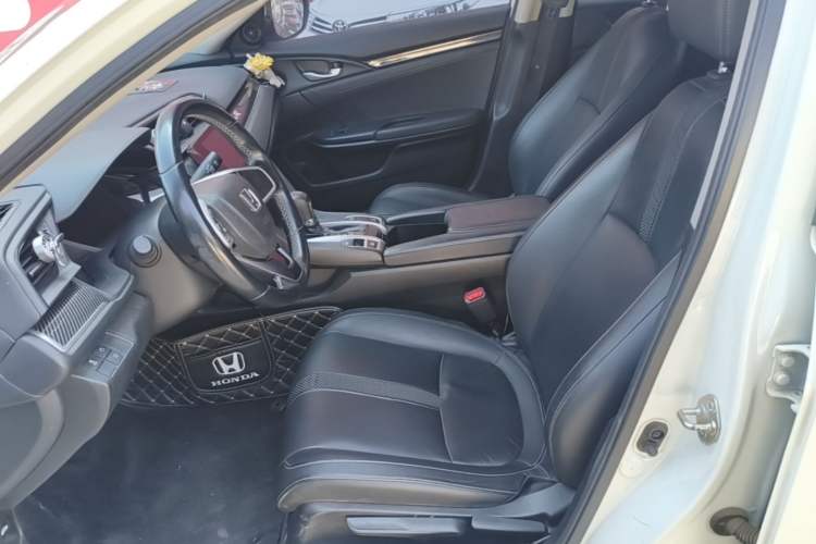 Used Honda Civic 2019 180TURBO CVT Shangqing Edition China VI Left Front Seat