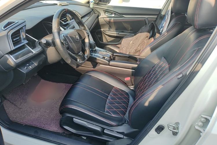 Used Honda Civic 2019 220TURBO CVT Dynamic Edition China VI Left Front Seat