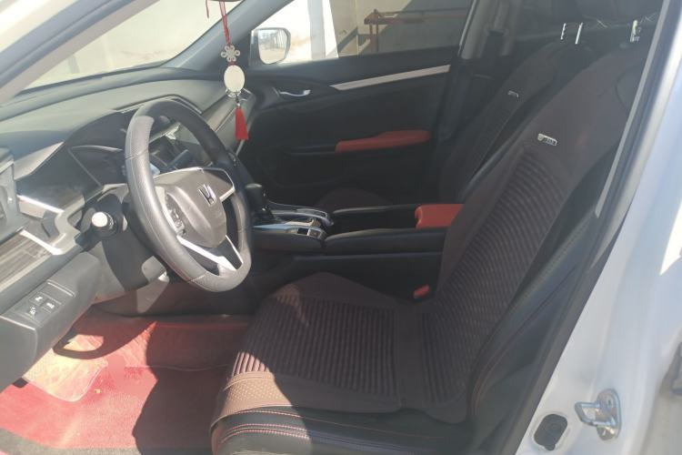 Used Honda Civic 2019 220TURBO CVT Dynamic Edition China VI Left Front Seat