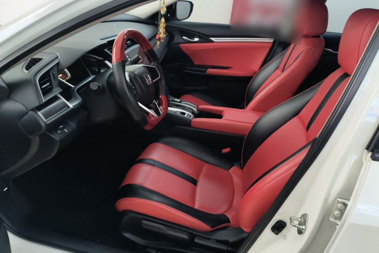 Used Honda Civic 2019 220TURBO CVT Dynamic Edition China VI Left Front Seat