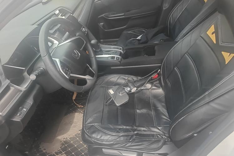 Used Honda Civic 2019 220TURBO CVT Dynamic Edition China VI Emission Standard Left Front Seat