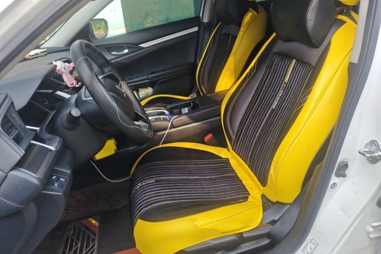 Used Honda Civic 2019 220TURBO CVT Dynamic Edition China VI Left Front Seat