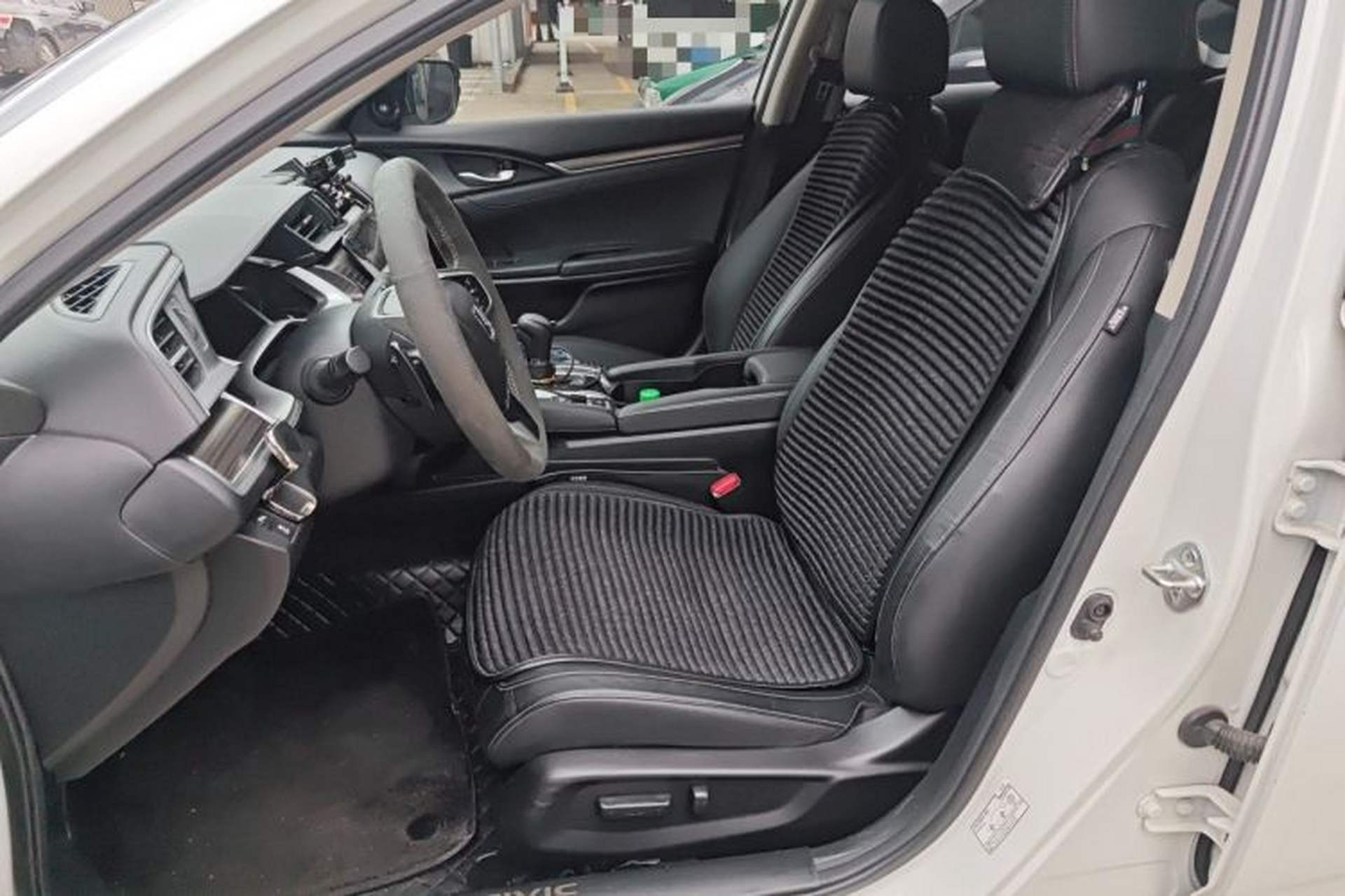 Used Honda Civic 2019 220TURBO CVT Power Edition China VI Emission Standard Left Front Seat