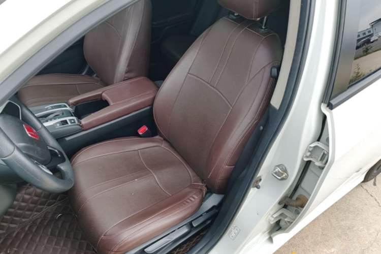 Used Honda Civic 2019 180TURBO CVT Shangdong Edition China VI Left Front Seat