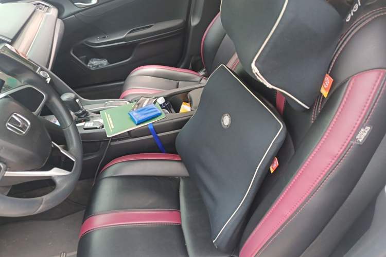 Used Honda Civic 2019 220TURBO CVT Dynamic Edition China VI Left Front Seat