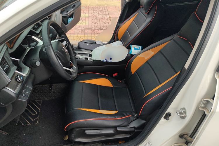 Used Honda Civic 2019 220TURBO CVT Dynamic Edition China VI Left Front Seat