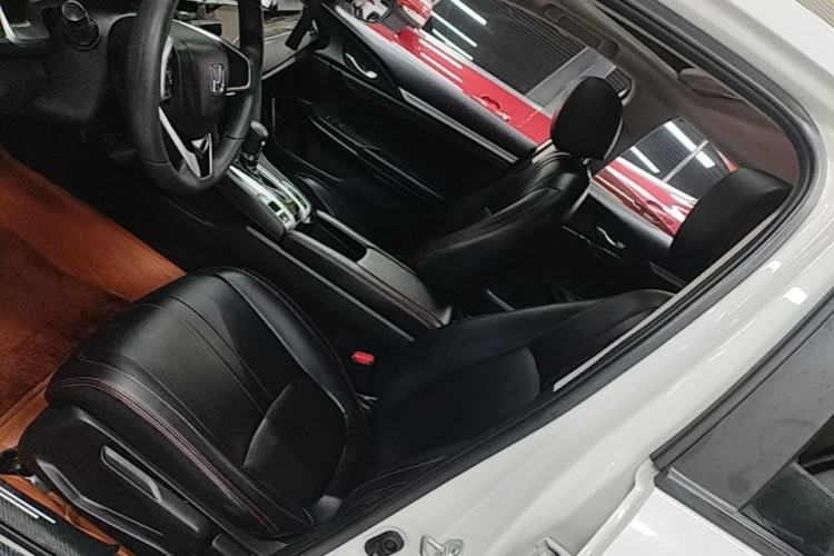 Used Honda Civic 2019 220TURBO CVT Dynamic Edition China V Emission Standard Left Front Seat