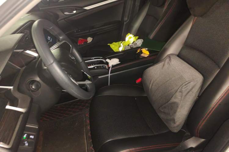 Used Honda Civic 2019 220TURBO CVT Dynamic Edition China VI Left Front Seat