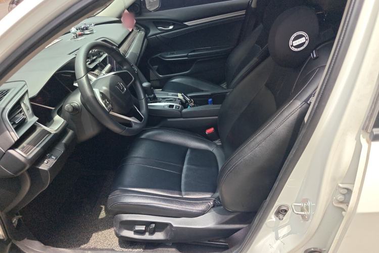 Used Honda Civic 2019 220TURBO CVT Dynamic Edition China VI Left Front Seat