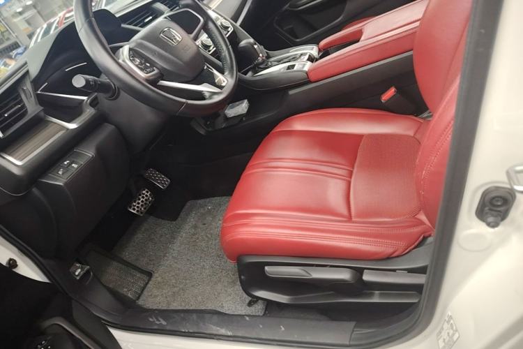 Used Honda Civic 2019 220TURBO CVT Dynamic Edition China VI Emission Standard Left Front Seat