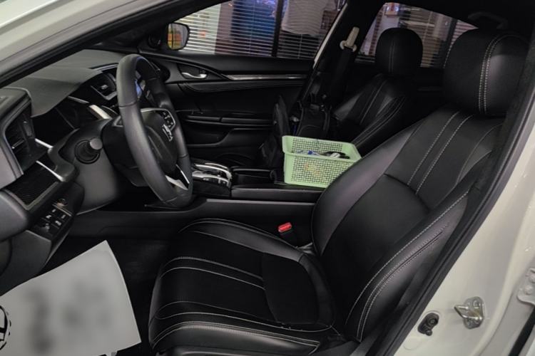 Used Honda Civic 2019 220TURBO CVT Dynamic Edition China VI Emission Standard Left Front Seat