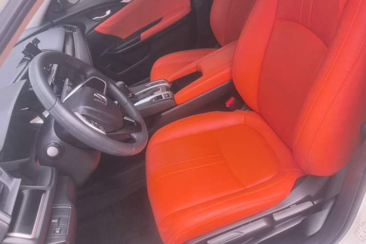 Used Honda Civic 2019 180TURBO CVT Shangqing Edition China VI Left Front Seat
