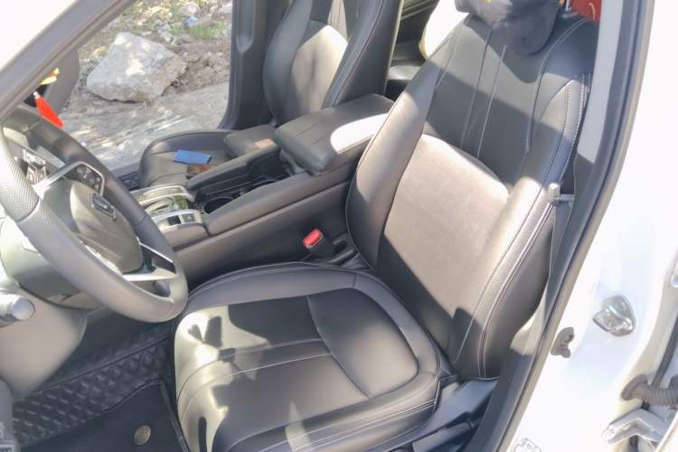 Used Honda Civic 2019 220TURBO CVT Dynamic Edition China VI Emission Standard Left Front Seat