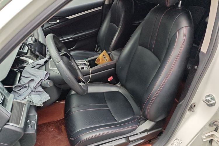 Used Honda Civic 2019 220TURBO CVT Dynamic Edition China V Emission Standard Left Front Seat