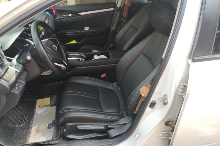 Used Honda Civic 2019 220TURBO CVT Dynamic Edition China VI Left Front Seat