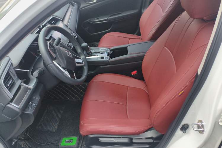 Used Honda Civic 2019 220TURBO CVT Dynamic Edition China VI Left Front Seat