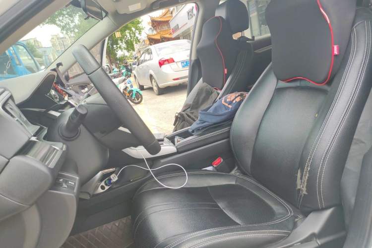 Used Honda Civic 2019 220TURBO CVT Dynamic Edition China VI Emission Standard Left Front Seat