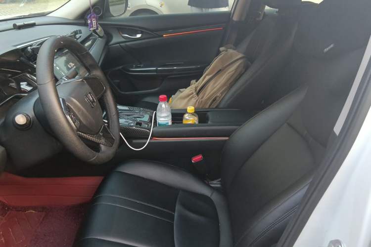 Used Honda Civic 2019 220TURBO CVT Dynamic Edition China VI Emission Standard Left Front Seat