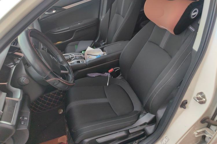 Used Honda Civic 2019 220TURBO CVT Dynamic Edition China VI Left Front Seat