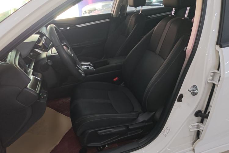 Used Honda Civic 2019 220TURBO CVT Dynamic Edition China VI Left Front Seat