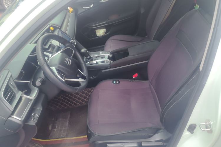 Used Honda Civic 2019 220TURBO CVT Dynamic Edition China V Left Front Seat