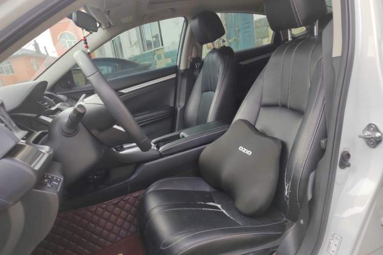 Used Honda Civic 2019 220TURBO CVT Dynamic Edition China V Left Front Seat