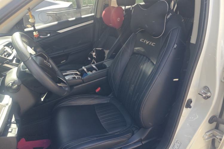 Used Honda Civic 2019 220TURBO CVT Dynamic Edition China VI Left Front Seat