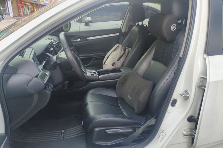 Used Honda Civic 2019 220TURBO CVT Dynamic Edition China VI Emission Standard Left Front Seat