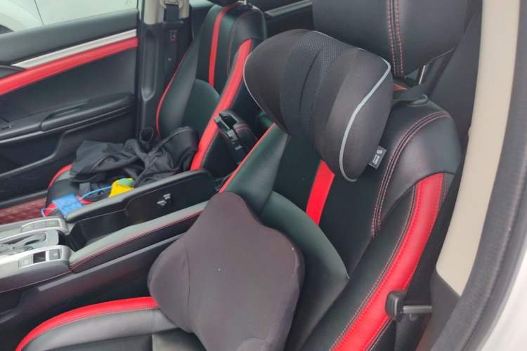 Used Honda Civic 2019 220TURBO CVT Dynamic Edition China VI Left Front Seat