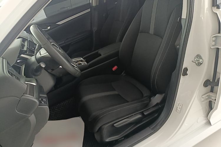 Used Honda Civic 2019 220TURBO CVT Dynamic Edition China VI Left Front Seat