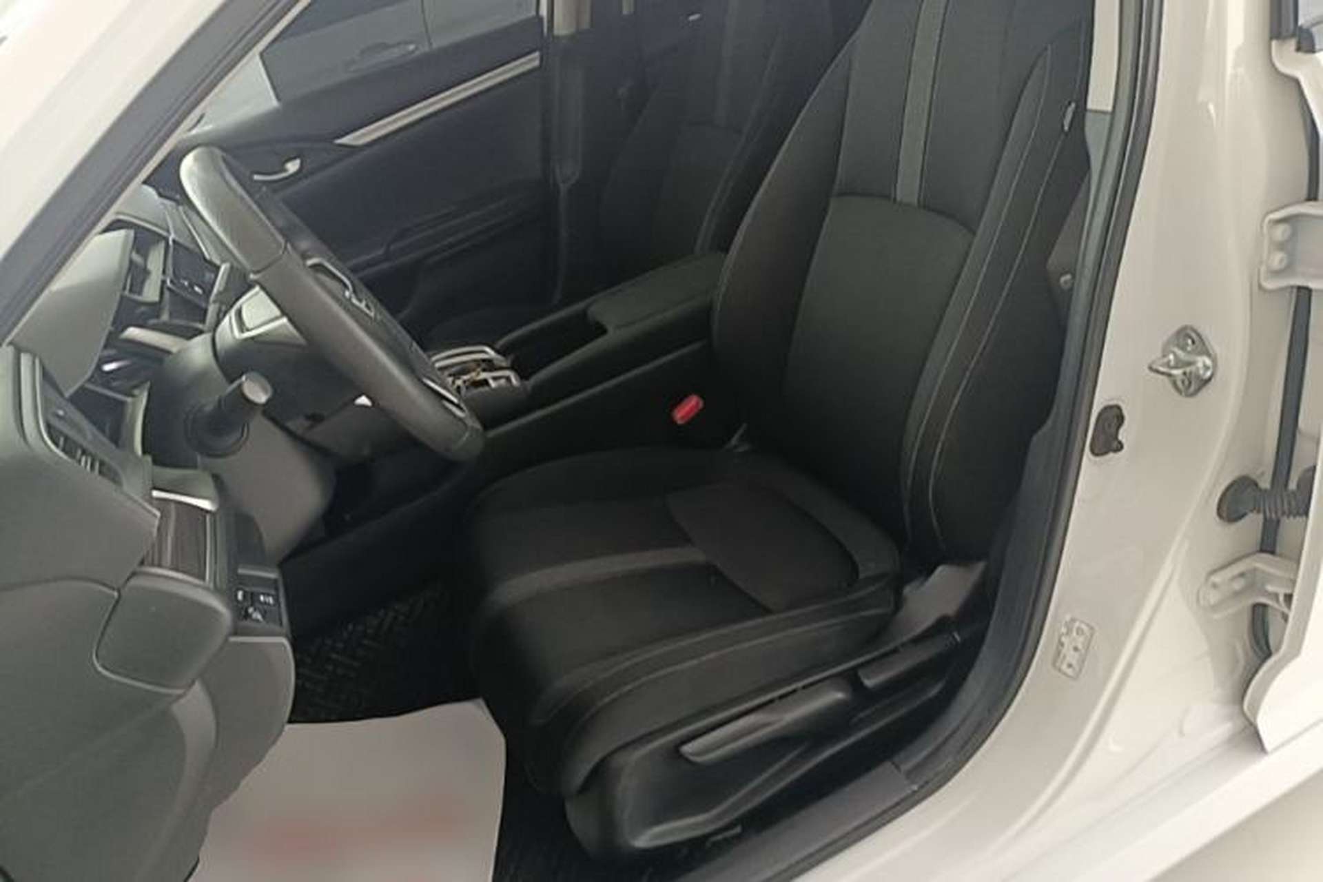 Used Honda Civic 2019 220TURBO CVT Dynamic Edition China VI Left Front Seat