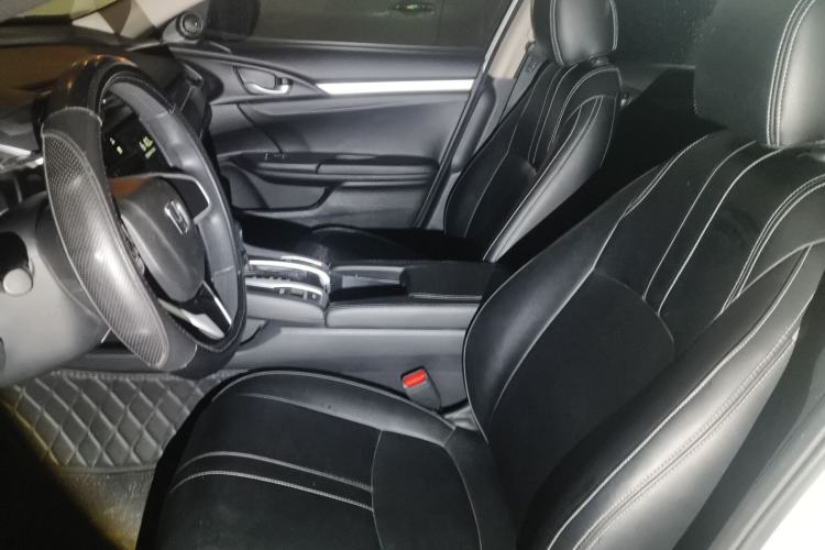 Used Honda Civic 2019 220TURBO CVT Dynamic Edition China VI Left Front Seat