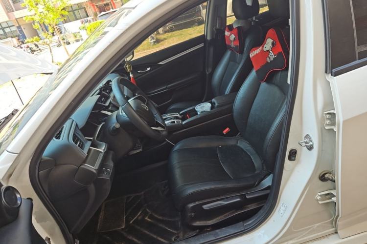 Used Honda Civic 2019 220TURBO CVT Dynamic Edition China VI Left Front Seat