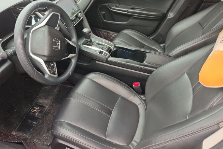Used Honda Civic 2019 220TURBO CVT Dynamic Edition China VI Emission Standard Left Front Seat