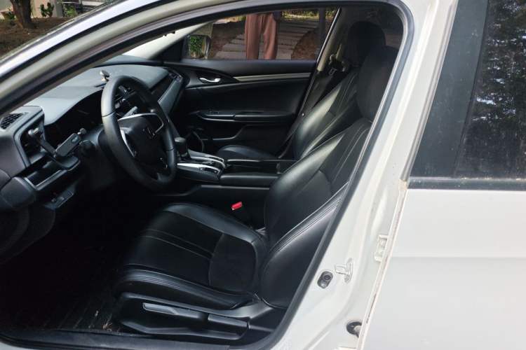 Used Honda Civic 2019 180TURBO CVT Shangyue Edition China VI Emission Standard Left Front Seat
