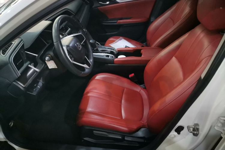 Used Honda Civic 2019 220TURBO CVT Dynamic Edition China VI Left Front Seat