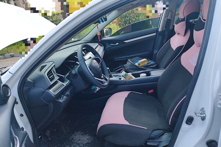 Used Honda Civic 2019 220TURBO CVT Dynamic Edition China VI Left Front Seat