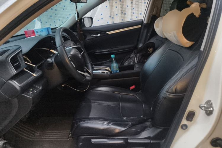 Used Honda Civic 2019 220TURBO CVT Dynamic Edition China VI Left Front Seat