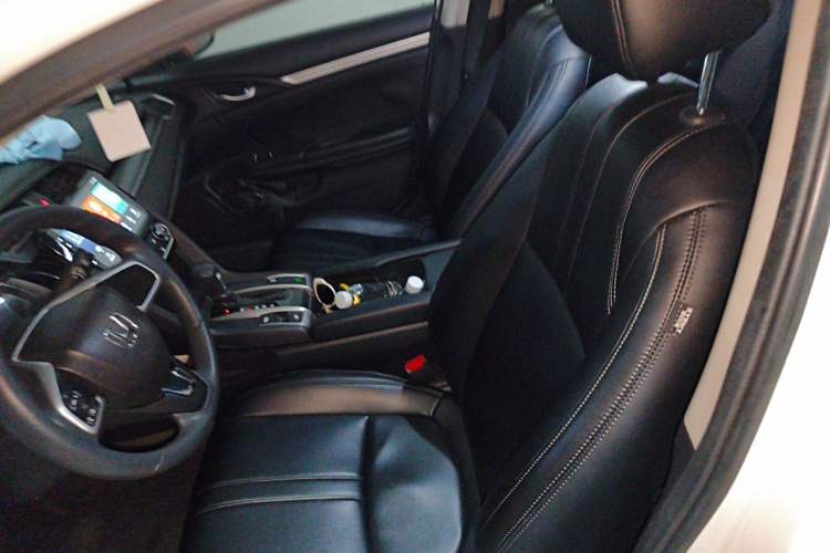 Used Honda Civic 2019 180TURBO CVT Shangyue Edition China VI Emission Standard Left Front Seat
