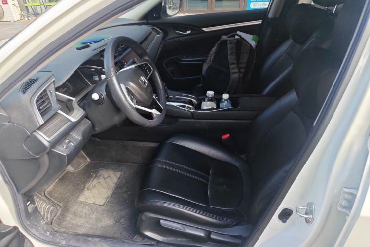 Used Honda Civic 2019 220TURBO CVT Dynamic Edition China VI Left Front Seat